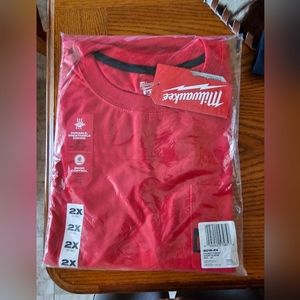 Milwaukee pocket tee, red, new, 2XL